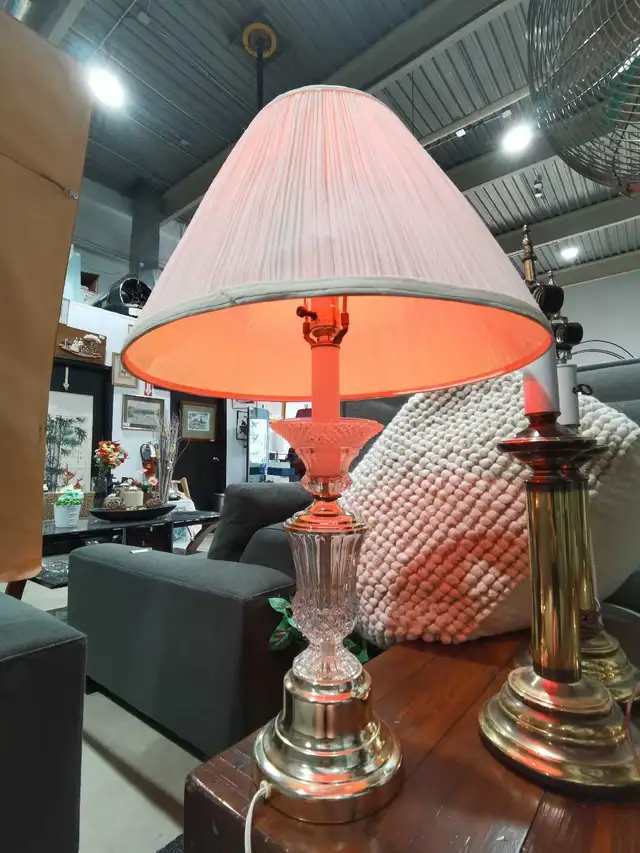 Kri-stal Table Lamp - tested