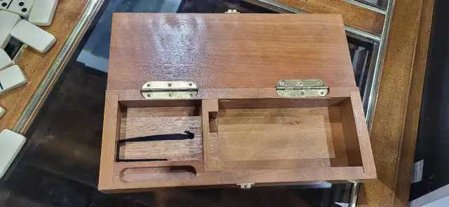 Vintage Wood Cribbage Board with Dominoes Set