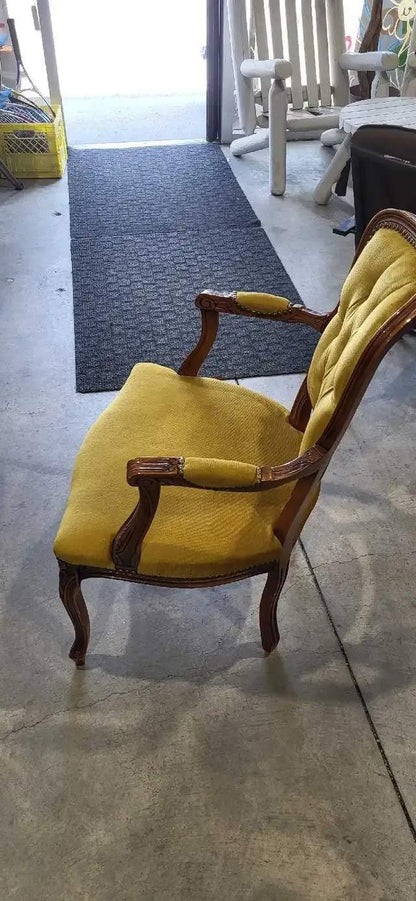 Vintage Mustard Tufted Accent Chair