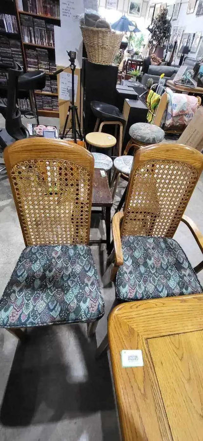House of Braemore - Oak Dining Table and Chairs