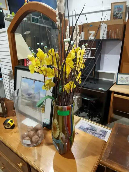 Antique multicolored Murano art vase - flowers included