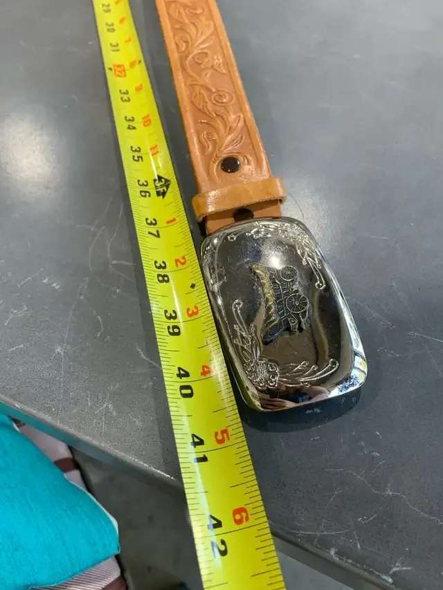 Western Leather Belt with Wagon Buckle - S/M