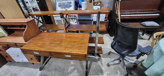Urban Barn Desk and Shelf Set