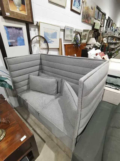 Fabric alcove - grey - 2 available