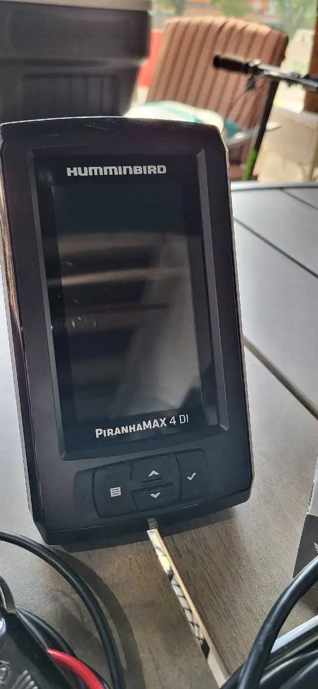 Humminbird PiranhaMAX 4 DI - Untested!
