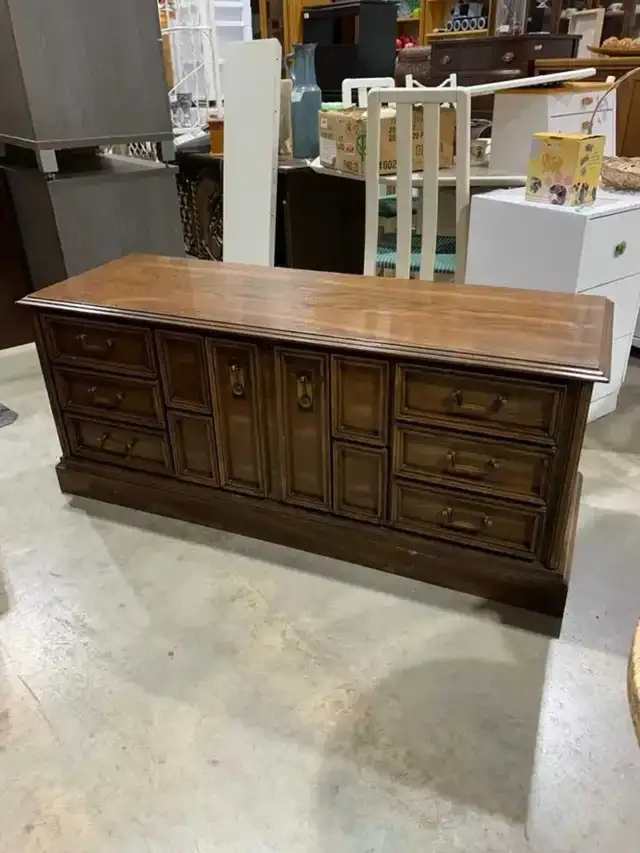 Huppe Cedar Chest
