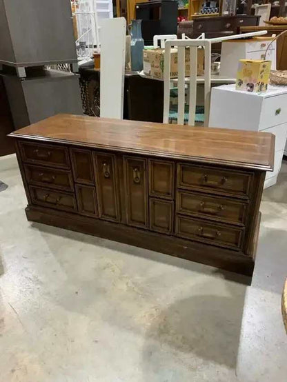 Huppe Cedar Chest