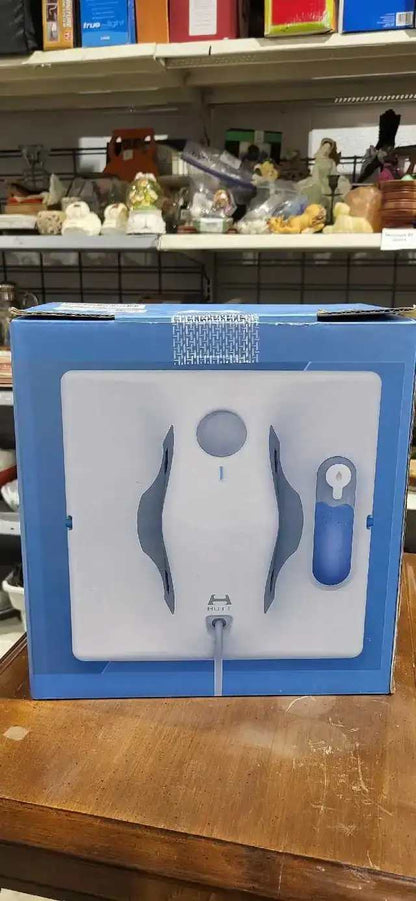 HUTT W8 Window Cleaning Robot - New Box