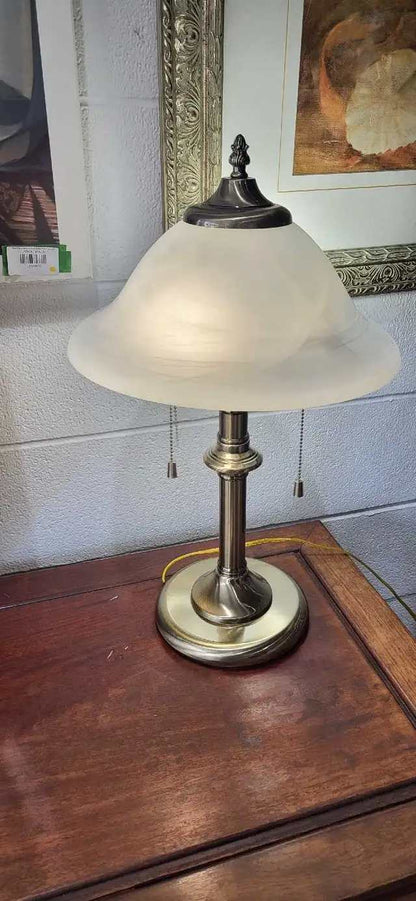 Canarm Glass Shade Table Lamp