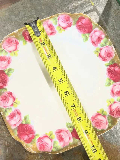 Royal Albert Old English Rose Plate Set