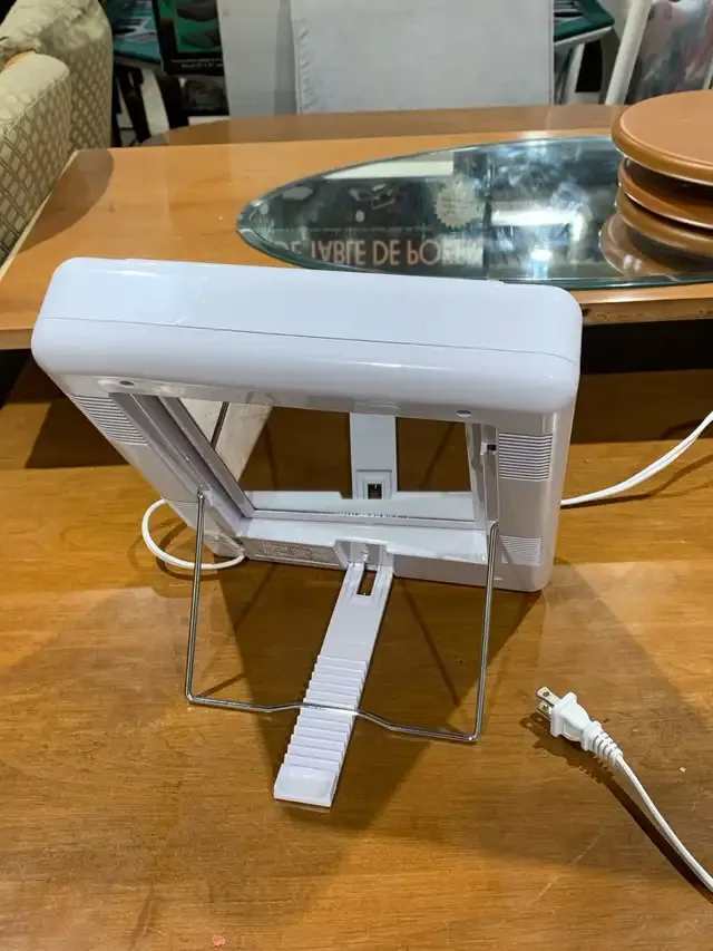 Conair Light Up Makeup Mirror - tested
