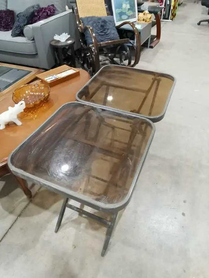 2 white Patio chairs with 2 glass tables (set)