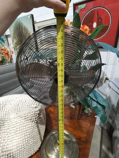 Vintage Style Metal Floor Fan - tested