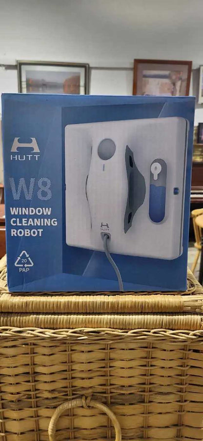 HUTT Window Cleaning Vaccum - W8 - New in box!