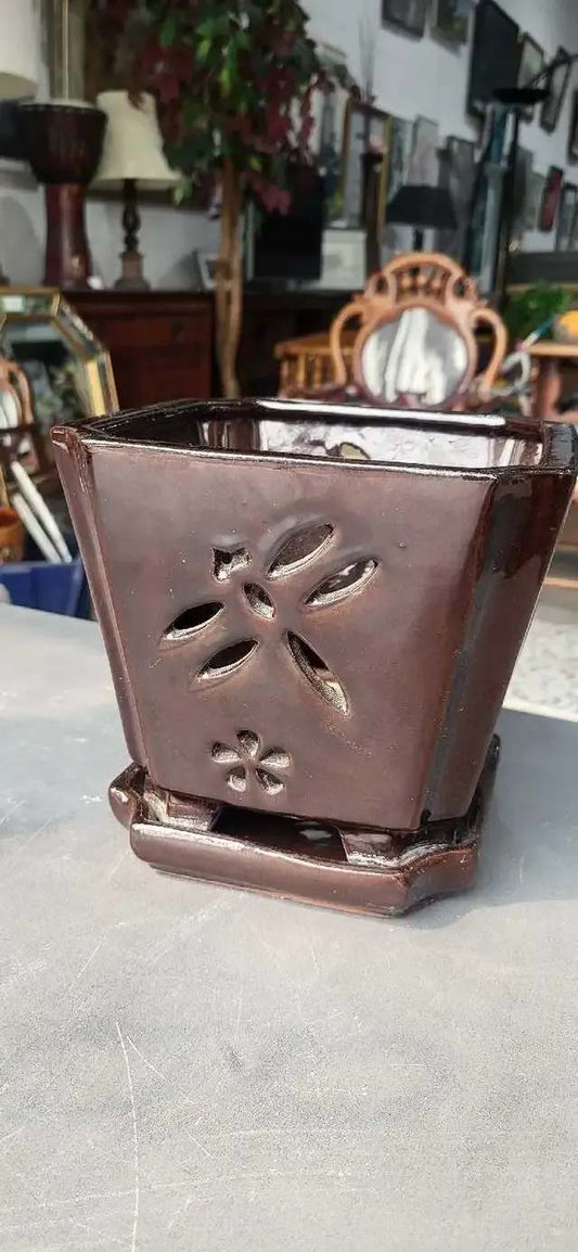 Ceramic Dragonfly Planter with Tray 7 x 7 x 6.5