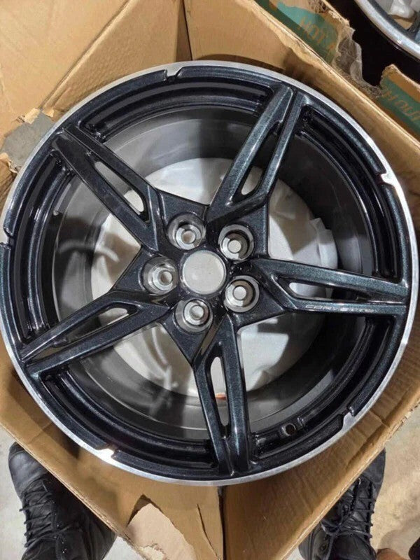 Variant Radon 20x11 - 5x120 Wheels