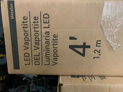 Cooper Lighting Metalux VT3 LED Vaportite 4' Fixture - NEW
