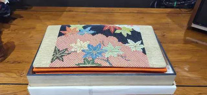 Vintage Japanese Brocade Clutch