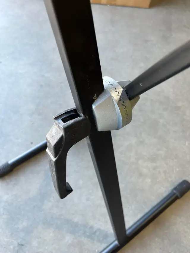 On-Stage X-Style Keyboard Stand
