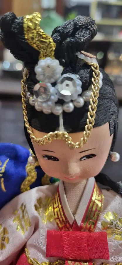 Park Sin Eun Traditional Korean Couple Dolls