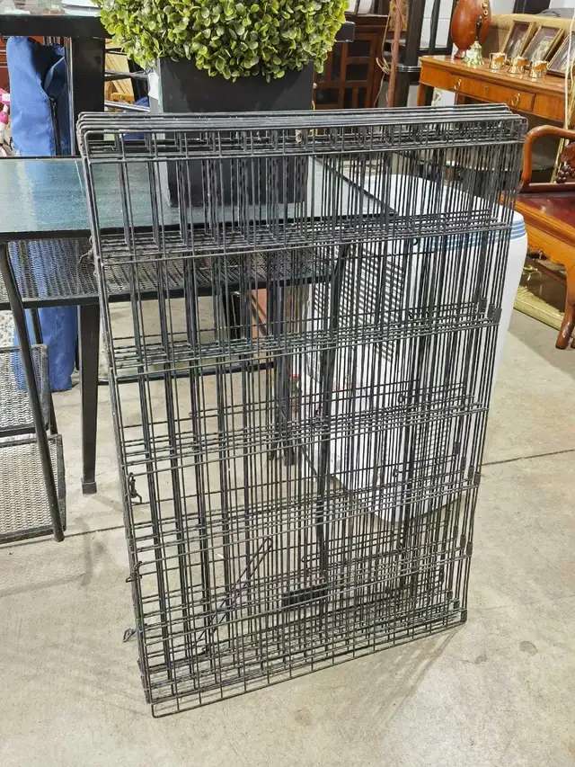 Collapsible Metal Dog Crate