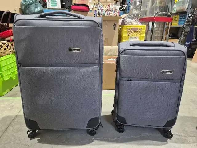 Grey It Luggage Suitcase Set