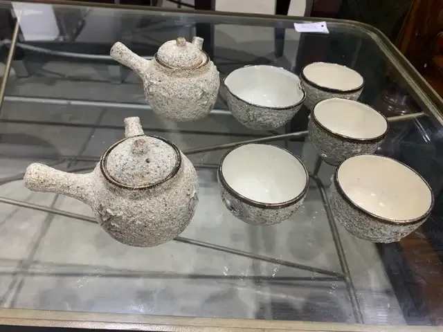 Textured Japanese Tea Set