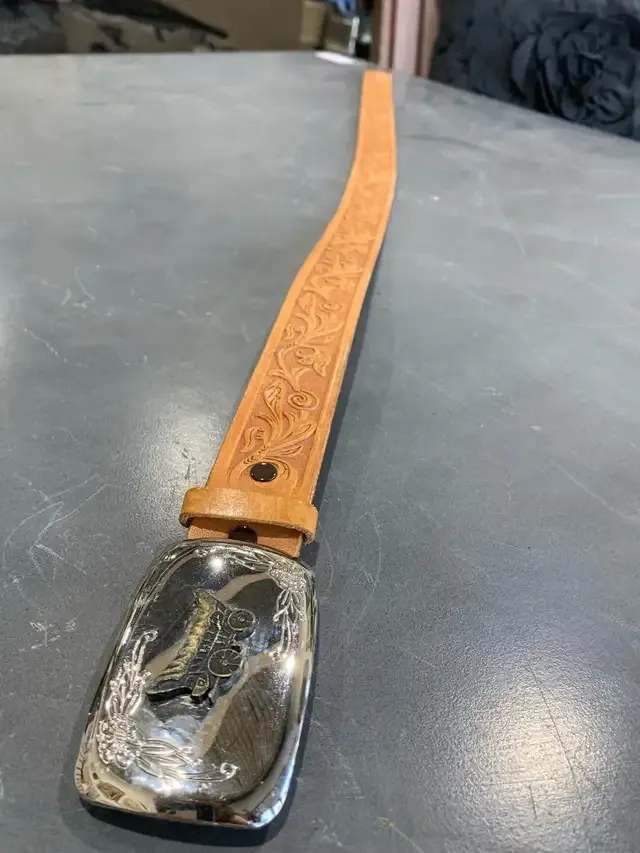 Western Leather Belt with Wagon Buckle - S/M