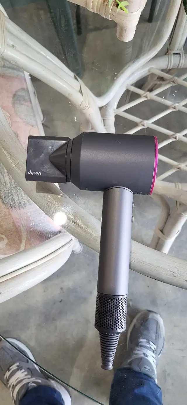 Casdon Dyson Hair Dryer Replica Toy