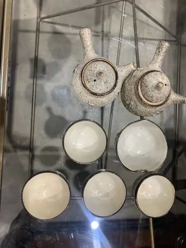 Textured Japanese Tea Set