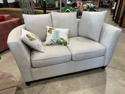 Stylus Off-White Loveseat