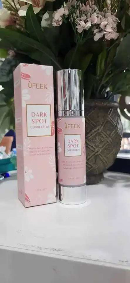 Ufeek Spot Corrector with Retinol and Hyaluronic Acid