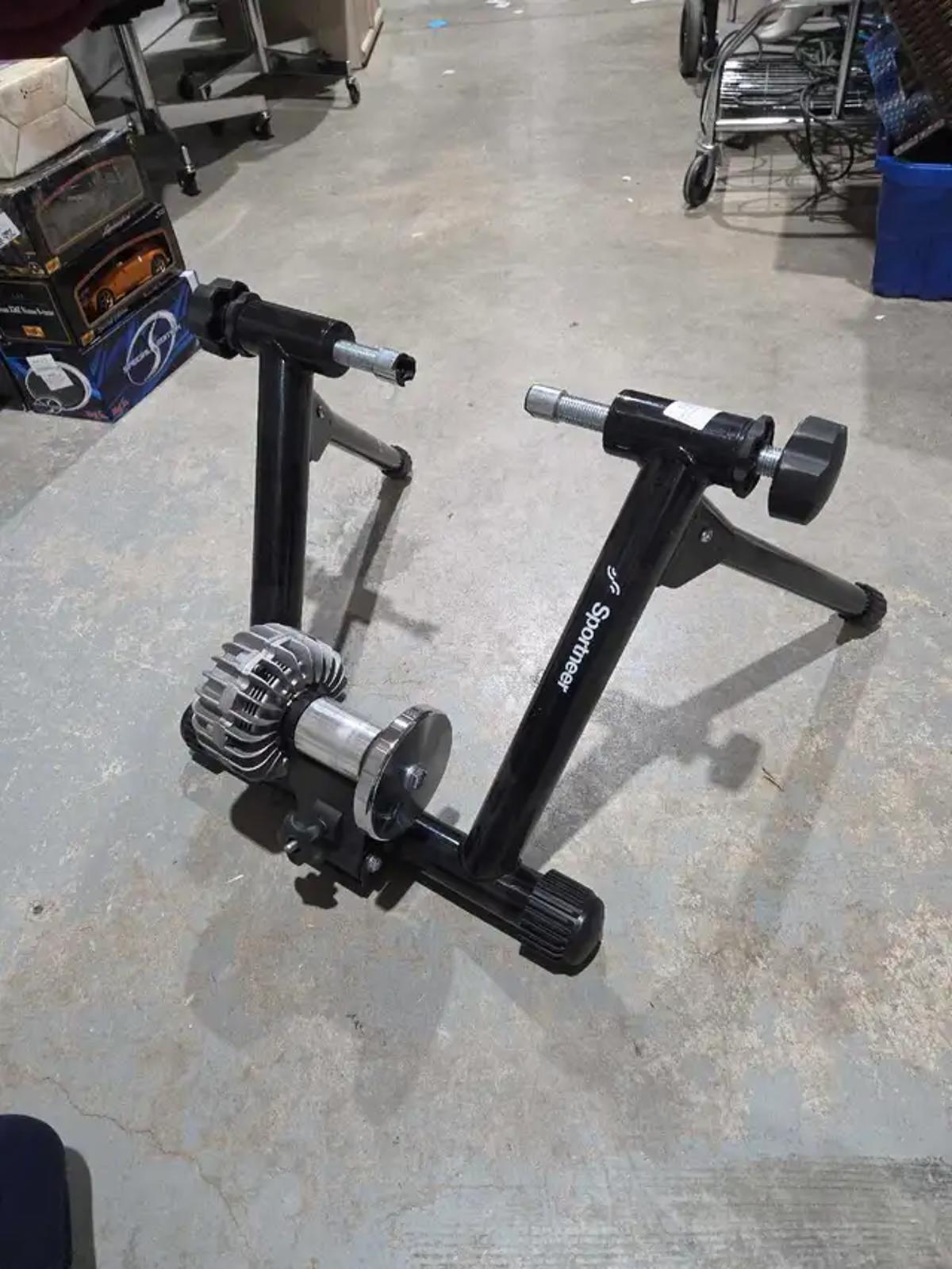 Sportneer Fluid Bike Trainer Stand