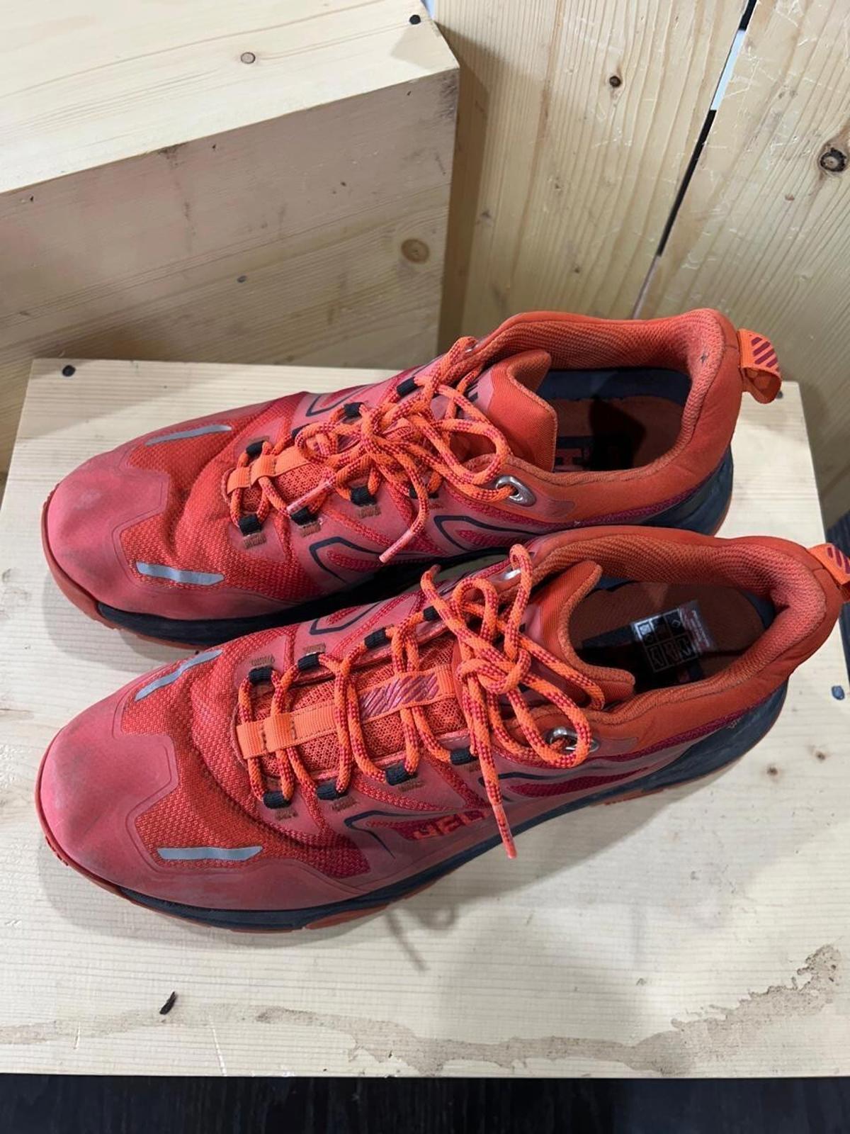 Helly Hansen Cascade Low HT Men's size 10.5 Color Orange