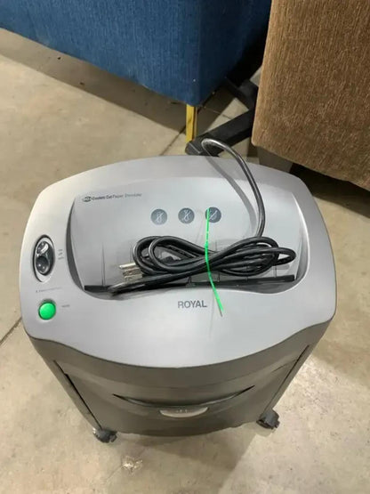 Royal 80x Confetti Cut Paper Shredder