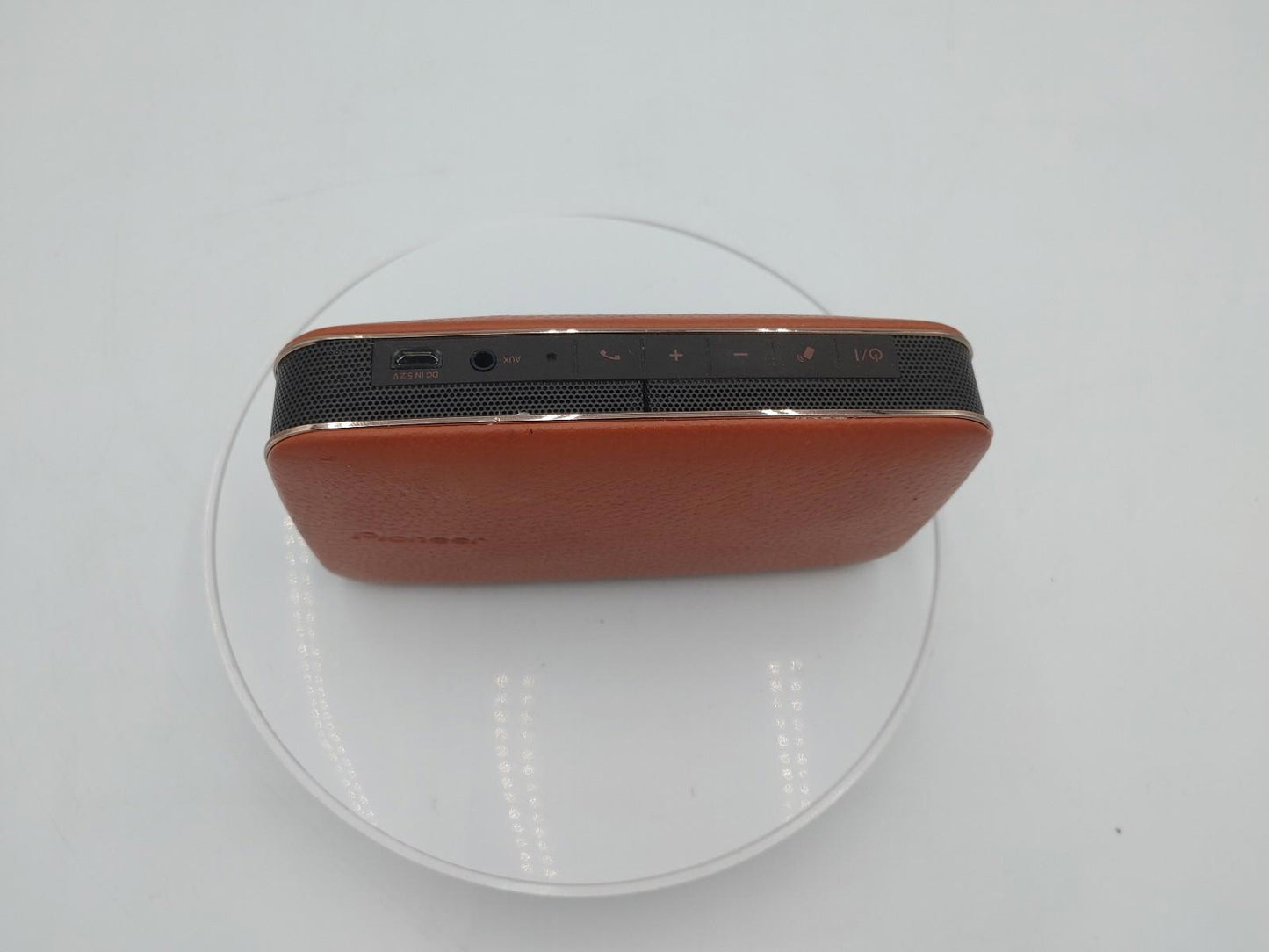 Good Condition Pioneer FREEme XW-LF3 Portable Bluetooth Speaker Brown Works