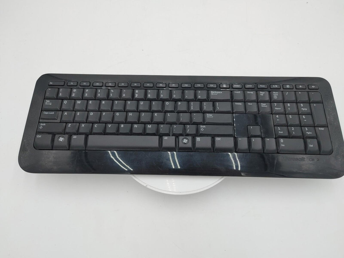 Excellent Condition Microsoft Wireless Keyboard 800 w/ Dongle Black Works Tested