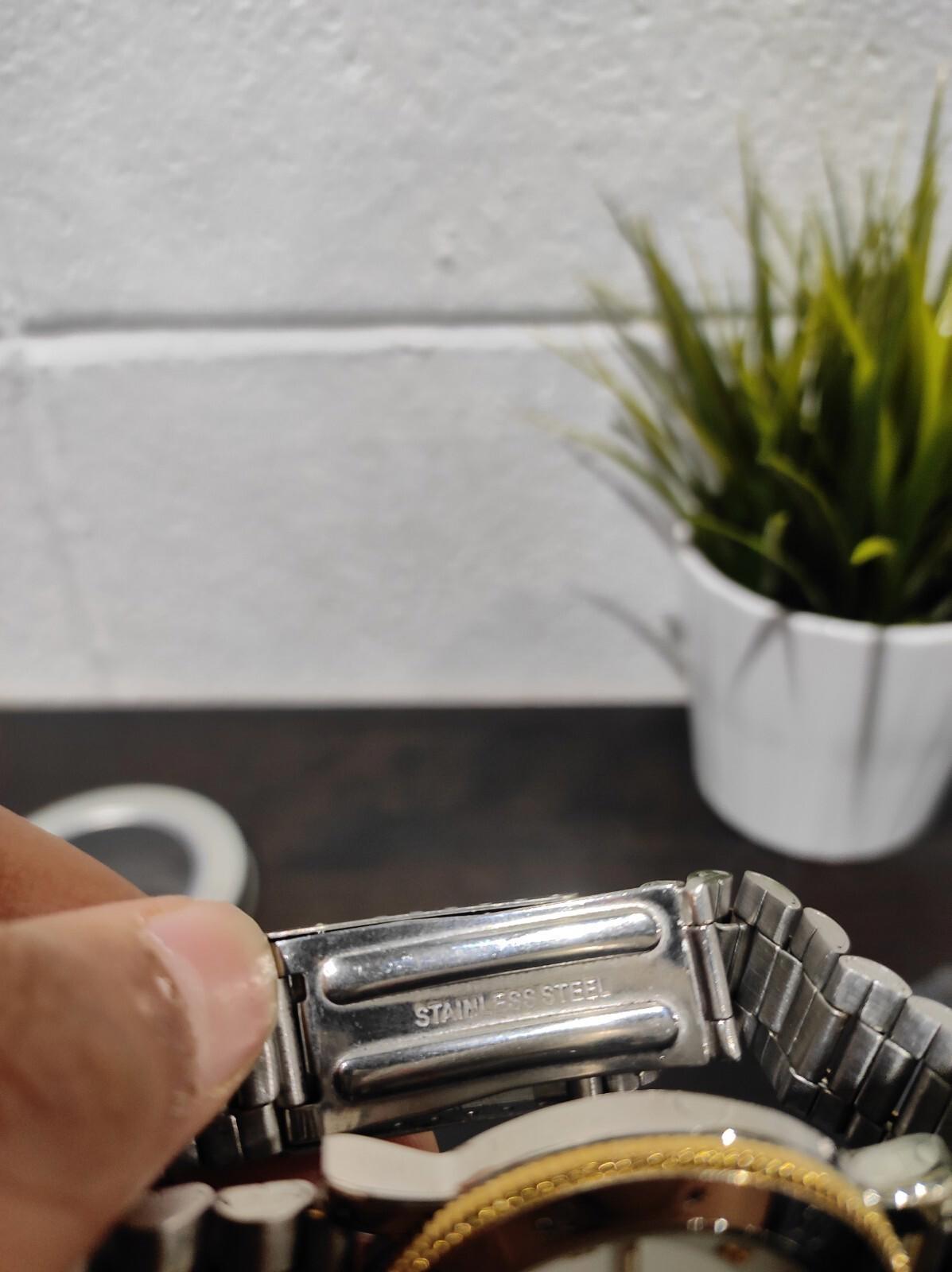 Montre à quartz pour femme, montre-bracelet vintage en acier inoxydable