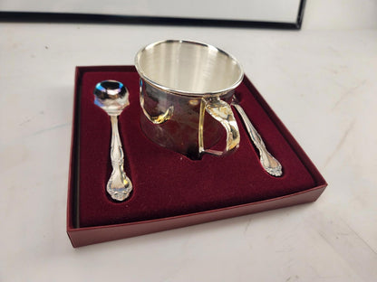 Oneida Silverware Teacup Set