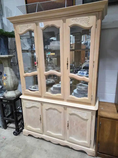 Stunning China Display Cabinet