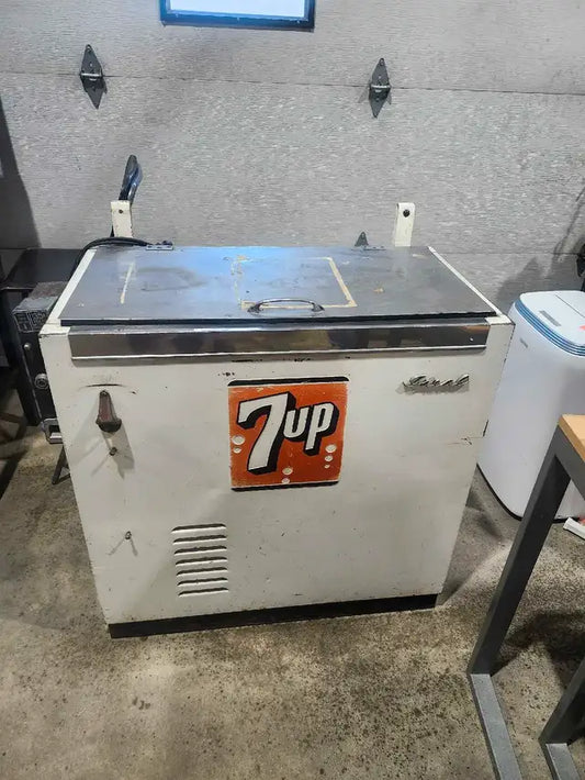Vintage 7Up Coin Operated Soda Machine - 1950s