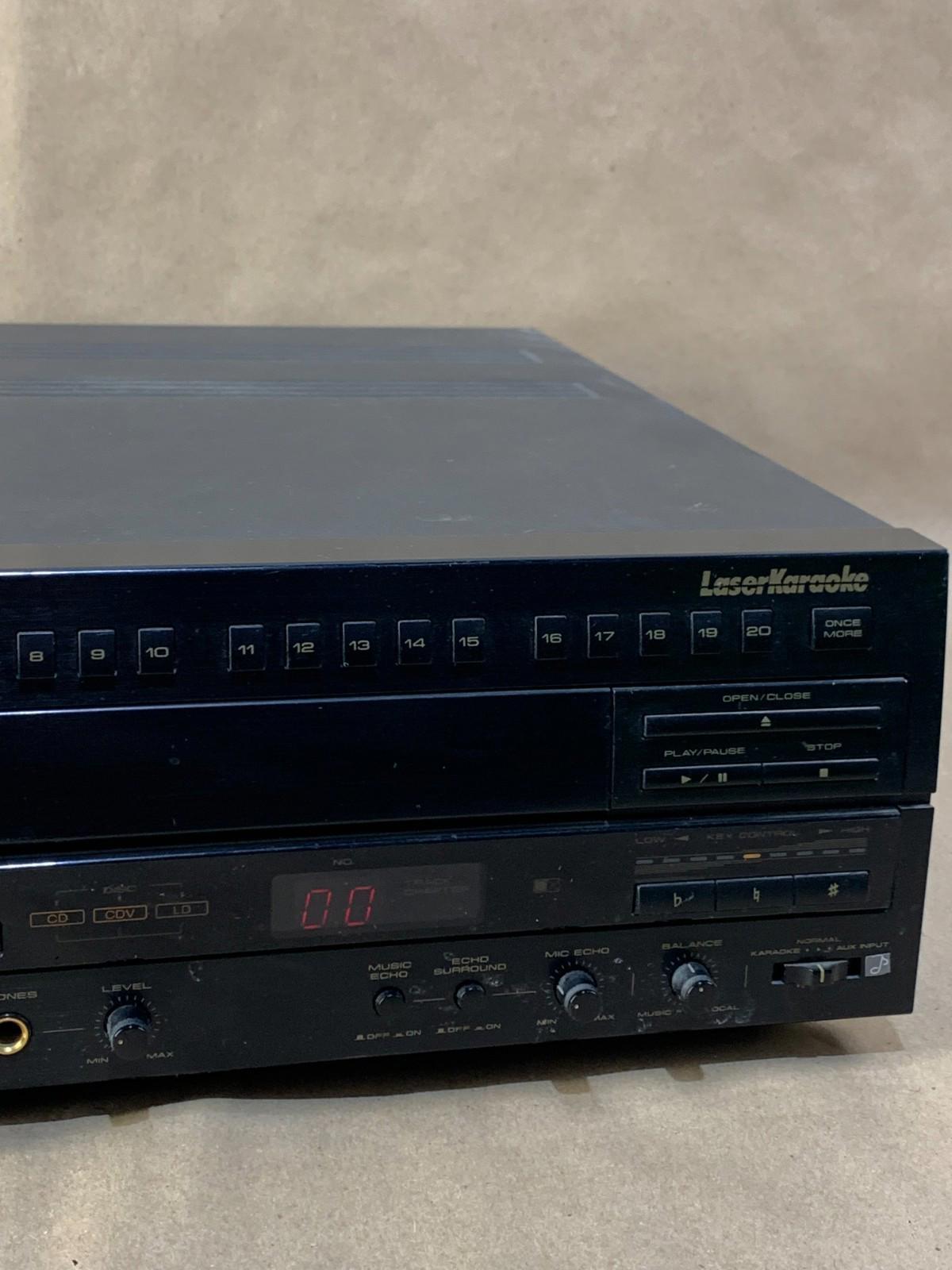 Vintage Pioneer Karaoke Laser Disc Player CLD-V710 Made in Japan 1990