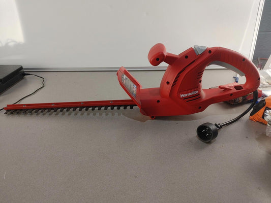 GOOD CONDITION Homelite 17inch Corded Hedge Trimmer/Clipper Red