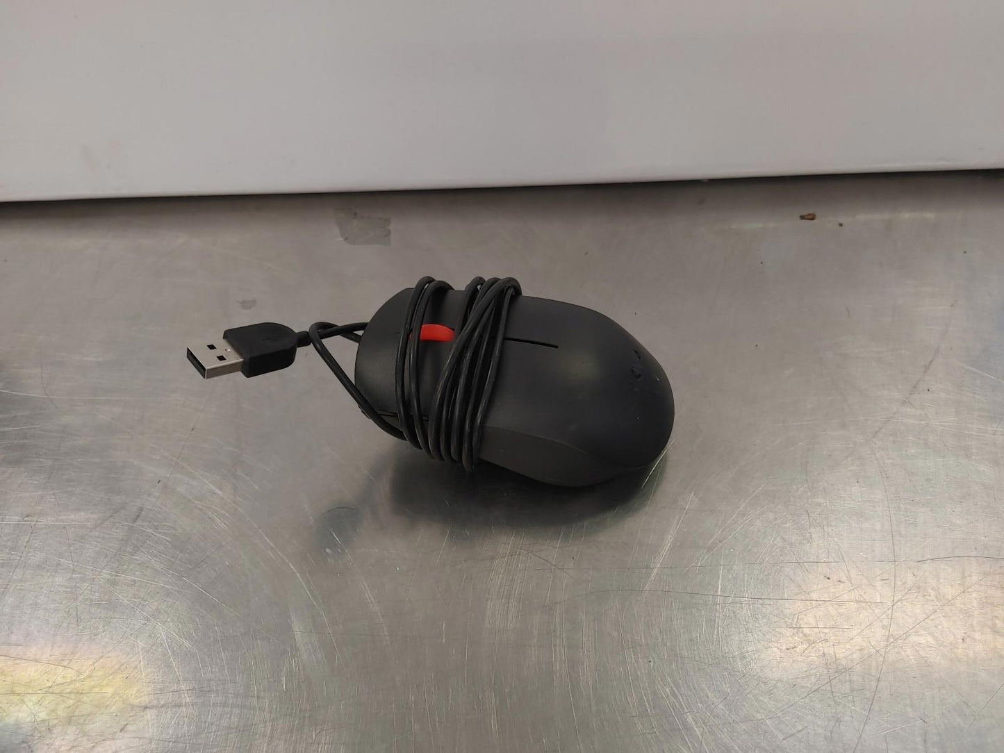 Excellent Condition Lenovo Wired USB Office Mouse Model SM-8823 Black Working