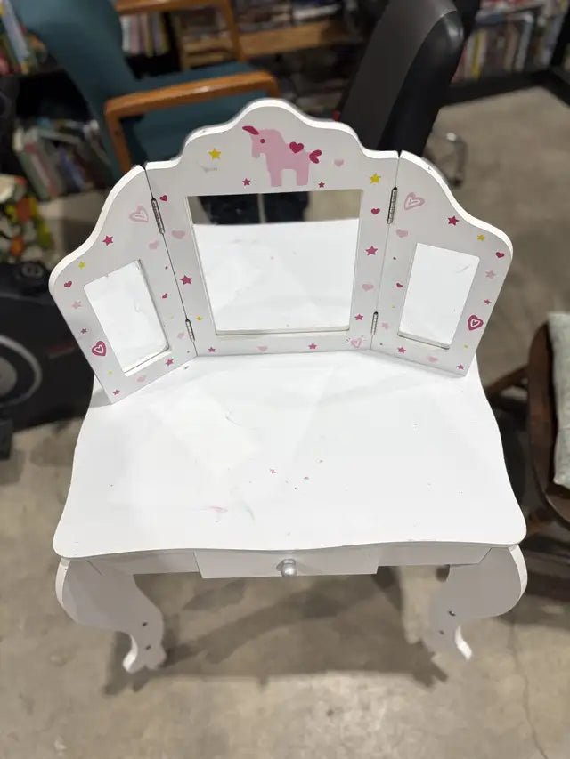 Unicorn Vanity