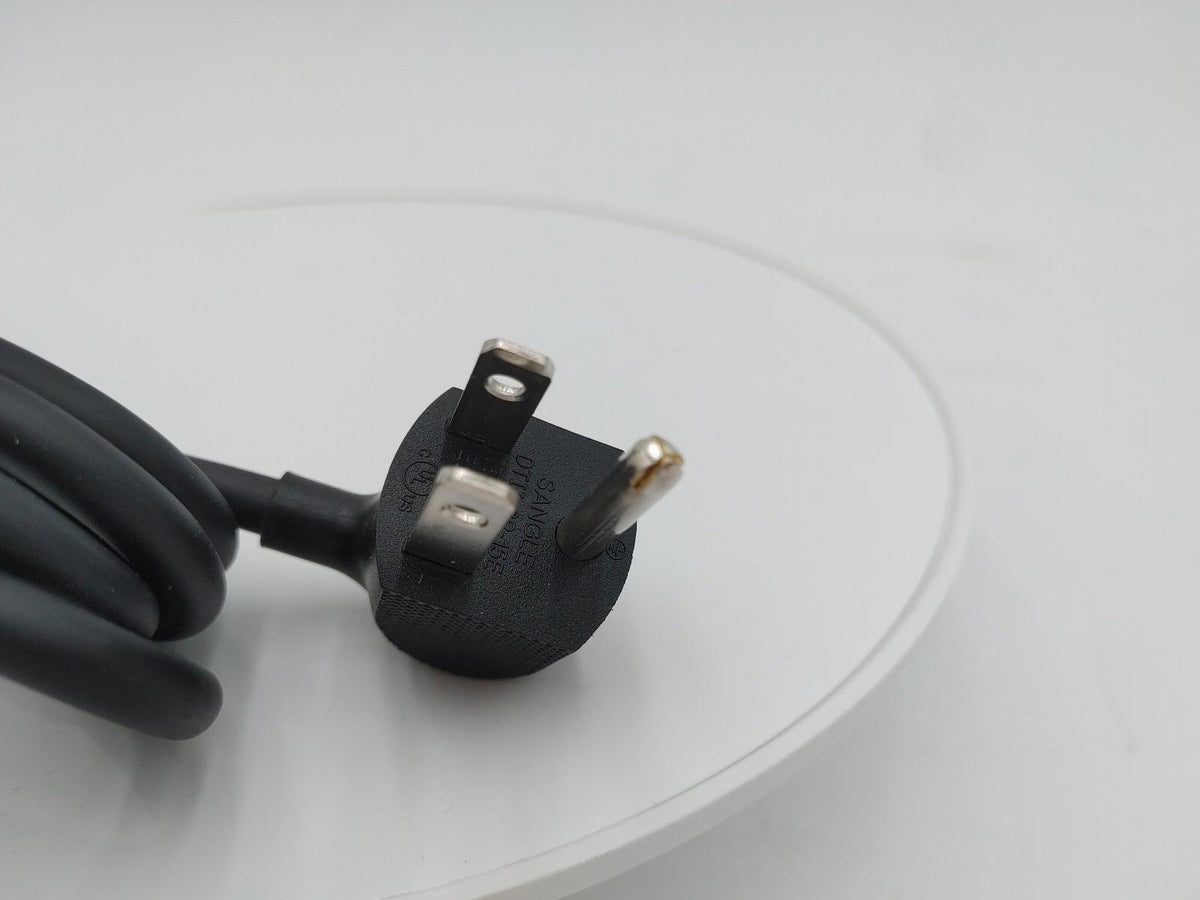 Brand New SAMSUNG Pack of 6 C13 120V AC Right-angled Power Cables Black