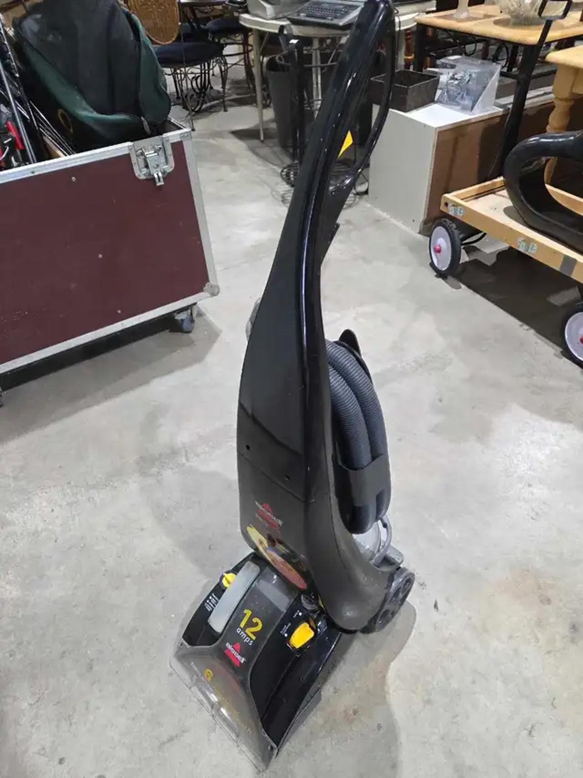 Bissell Proheat Upright Carpet Cleaner Vacuum