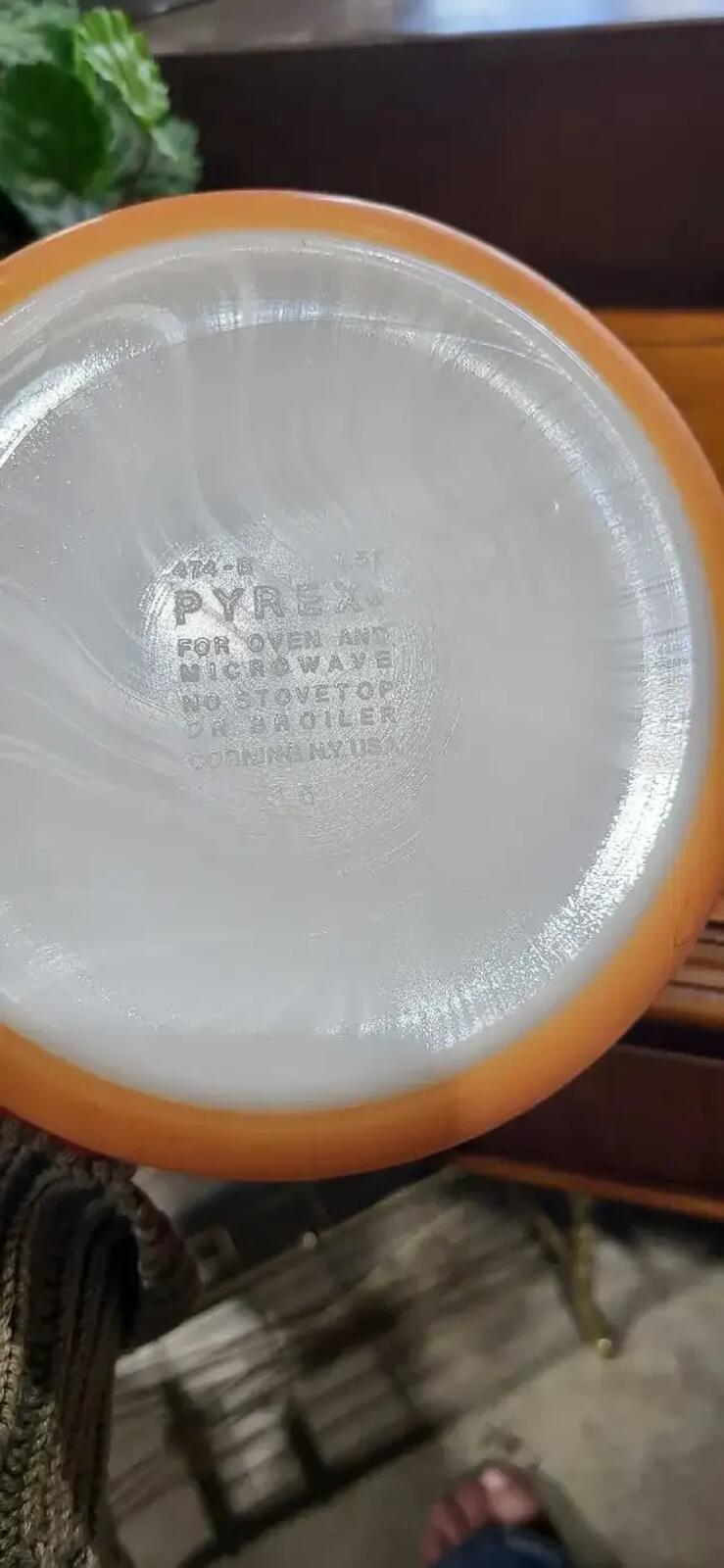 Pyrex Golden Wheat Casserole Dishes