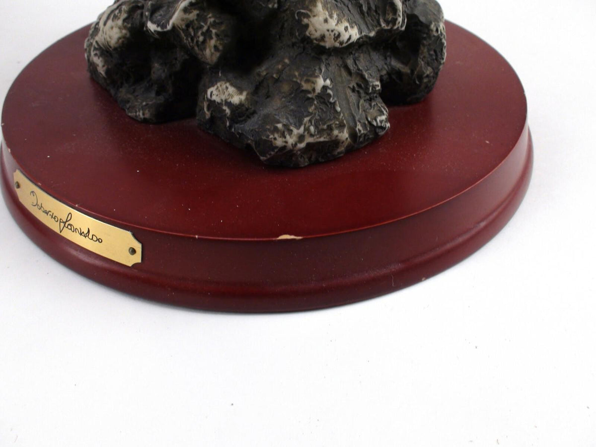 Wolf Double Bust Statue By Roberto Leonardo - Howl & Prowl Wolf Pack