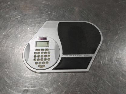 Good Condition Mouse Pad & 8-Digit Calculator Combo Device Silver/Black Works